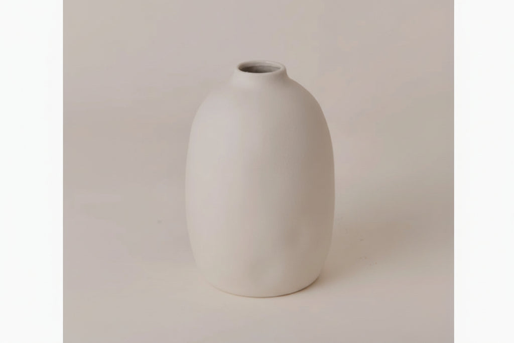 Nomi Vase