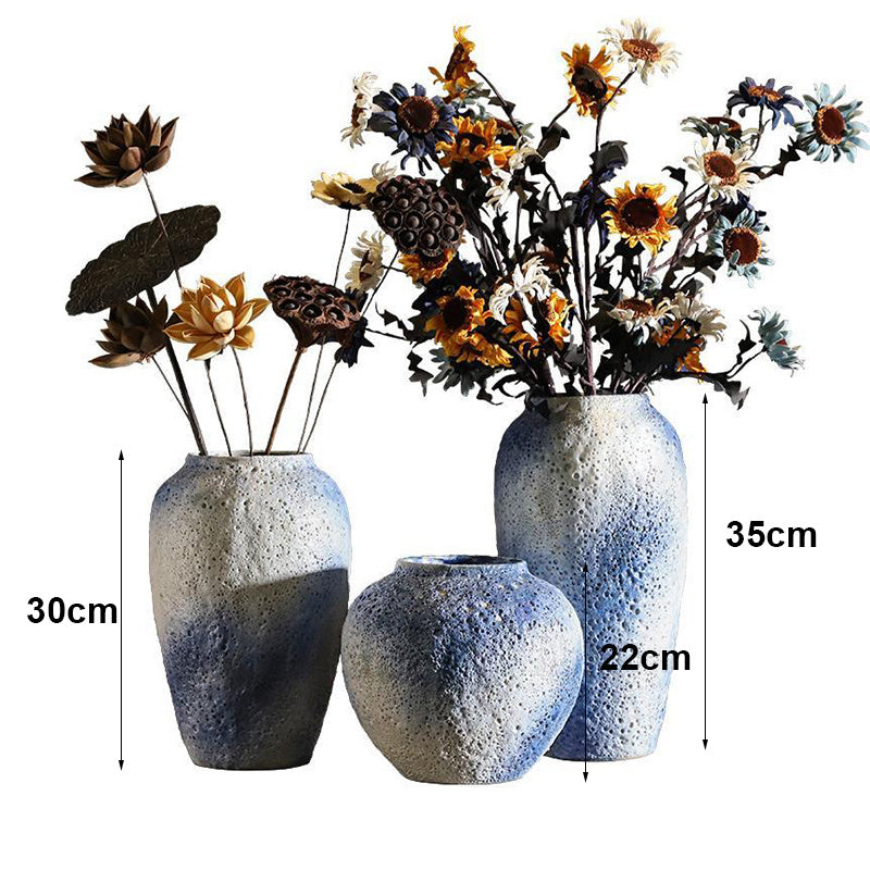 A Starry White Vase With Dried Flowers