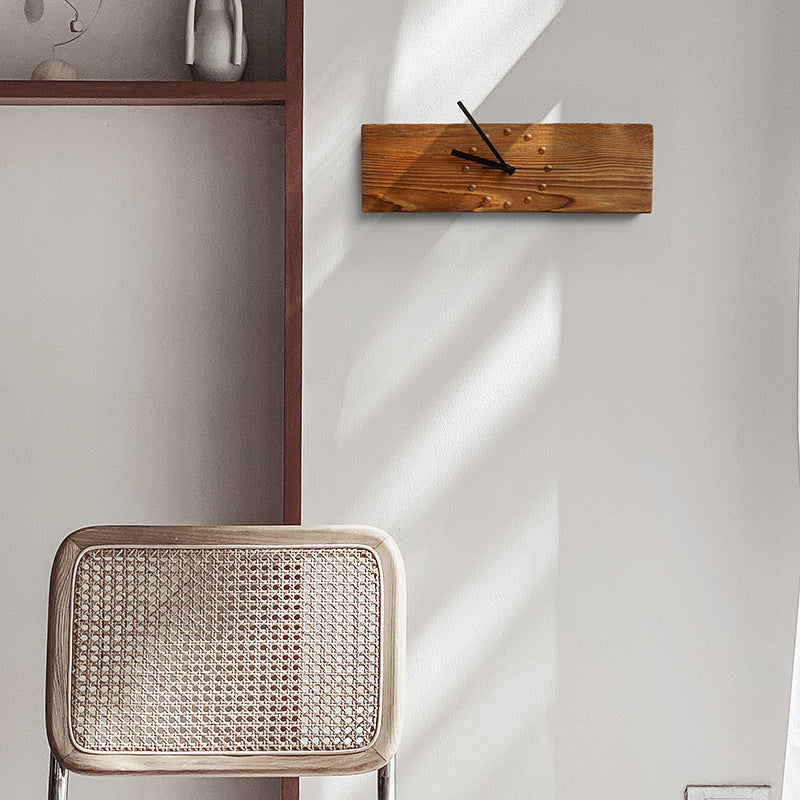 Dalta Clock