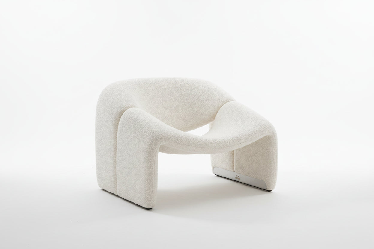 Nordic Light Luxury Smiling Single Sofa